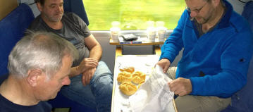 der etwas unausgeschlafene Zustand passt zum Frühstück ...