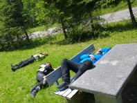 Nickerchen im Jura